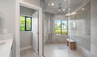 557 Kupulau Dr, Kihei, HI 96753