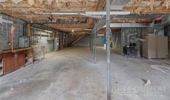 762 George Eggers Rd, Banner Elk, NC 28604