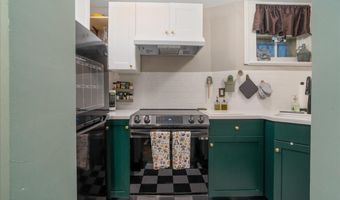 52 S Swan St # G, Albany, NY 12210