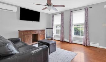 2 Brookfield Rd, Coventry, RI 02816