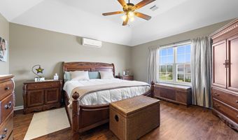28 Hannah Lee Rd, Barnegat, NJ 08005