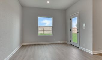 222 Brood Dr, Adkins, TX 78101