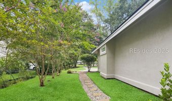 13 Greenwood Dr, Bluffton, SC 29910