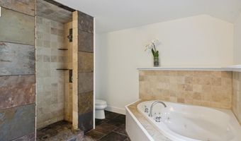 766 Masterson Rd, Barnard, VT 05031
