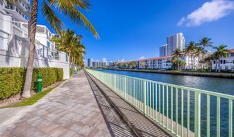 3030 NE 188th St 602, Aventura, FL 33180