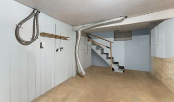 67 Elm St, Andover, NJ 07801