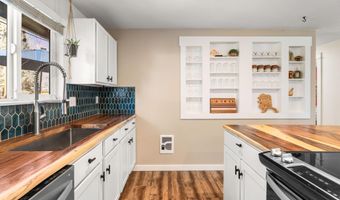 63385 Omer Dr, Bend, OR 97701
