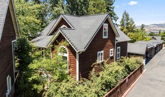 2277 Siskiyou Blvd, Ashland, OR 97520