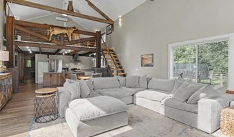 28012 Meadow Creek Rd, Bigfork, MT 59911