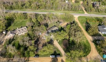 20395 Northgrove Loop, Brookings, SD 57006