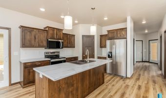2312 E Brek St, Brandon, SD 57005