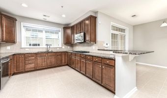 22722 BEACON CREST Ter, Brambleton, VA 20148
