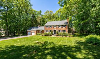60 Old Wood Rd, Avon, CT 06001