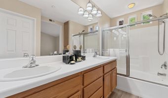 6342 Citracado Cir, Carlsbad, CA 92009