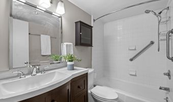 3001 VEAZEY Ter NW 201, Washington, DC 20008