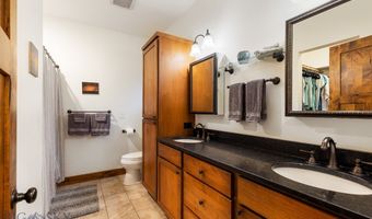 3660 Lolo Way, Bozeman, MT 59718