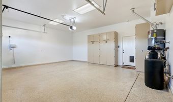 10820 Woodstream Ct, Las Vegas, NV 89135