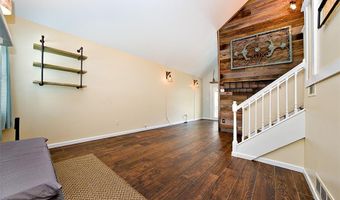 418 Great Hill Dr, Ballwin, MO 63021
