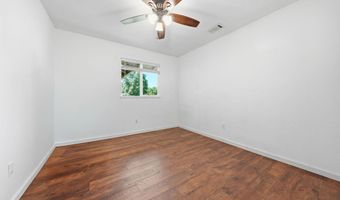 2885 Iris St, Anderson, CA 96007