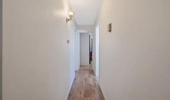 11428 Redwood St, Armona, CA 93202