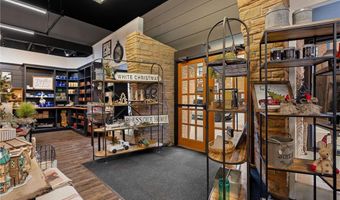 417 N Main St, Austin, MN 55912