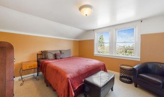550 Ohio St, Bangor, ME 04401