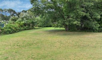 2695 Hartford Ave, Johnston, RI 02919