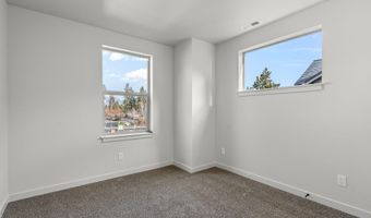 477 SE Roosevelt Ave, Bend, OR 97702