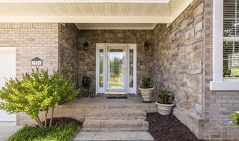 3706 Bentwood Cove Dr, Apison, TN 37302