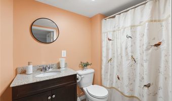 28 Fairview Ave, Cumberland, RI 02864