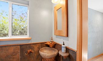 2100 Churchill Dr, Anchorage, AK 99517