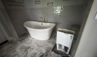 2101 Ohio Ave, Cincinnati, OH 45202