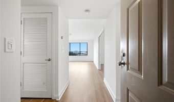 3481 Lakeside Dr NE 1702, Atlanta, GA 30326
