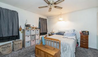 2057 GROVE St, Allentown, PA 18104