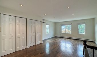 212 W 6th St 212, Boston, MA 02127