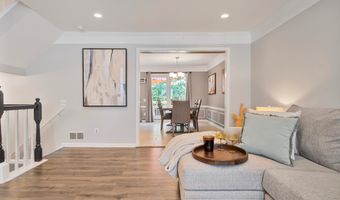 20962 TOBACCO Sq, Ashburn, VA 20147