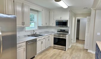 618 S Carney St, Atmore, AL 36502