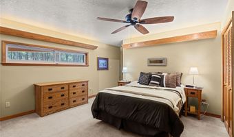 50 Jackson Hole Rd, Angel Fire, NM 87710