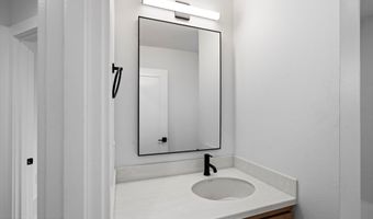 9191 Chapelle Cir, Anchorage, AK 99518