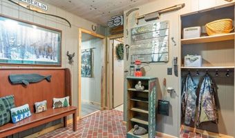 3204 6th St NW, Backus, MN 56435