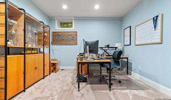 7 Newton Pl, Allendale, NJ 07401