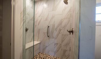 4264 Chapel Hill Ct, Bargersville, IN 46106