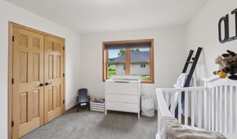 400 Mourning Dove Ct, Arena, WI 53503