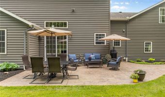 13 Colony Ct, Alexander, NY 14011