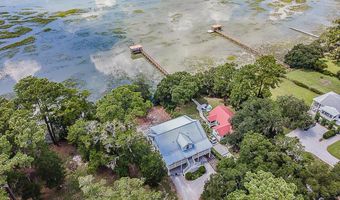 62 Meridian Rd, Beaufort, SC 29907