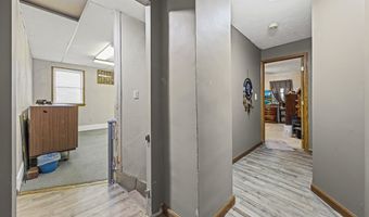 5869 Beechwood Ave, Alliance, OH 44601