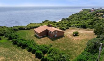 1035 Mohegan Trl, Block Island, RI 02807