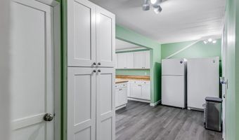 515 Park Club Ln, Amherst, NY 14221