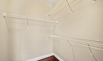 2111 RICHMOND Hwy 101, Alexandria, VA 22301