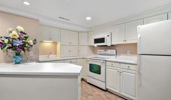301 22nd St NW, Austin, MN 55912